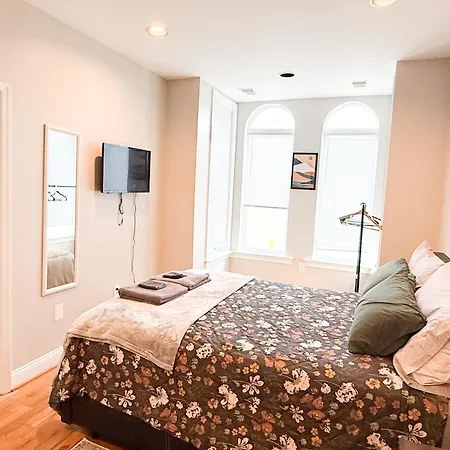 Capitol Hill Retreat-3